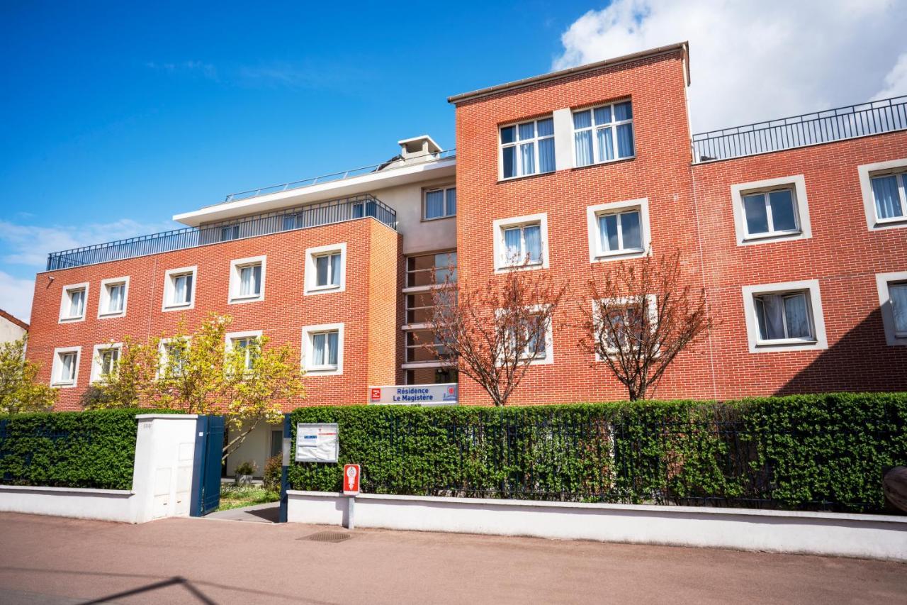 Séjours&Affaires Créteil Le Magistere Esterno foto